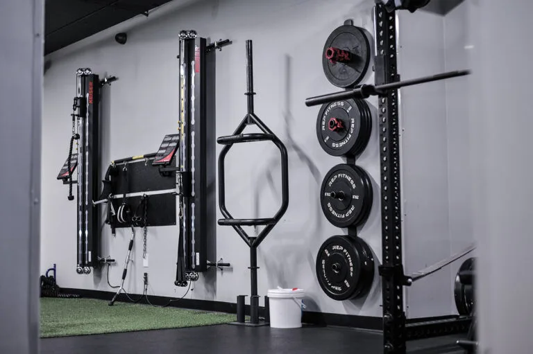 Zarett Rehab physical therapy weights